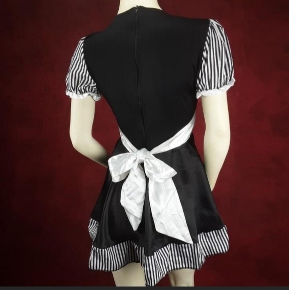 Goth baby doll dress with striped puffy sleves and ruffled hemline - Picture 4 of 4